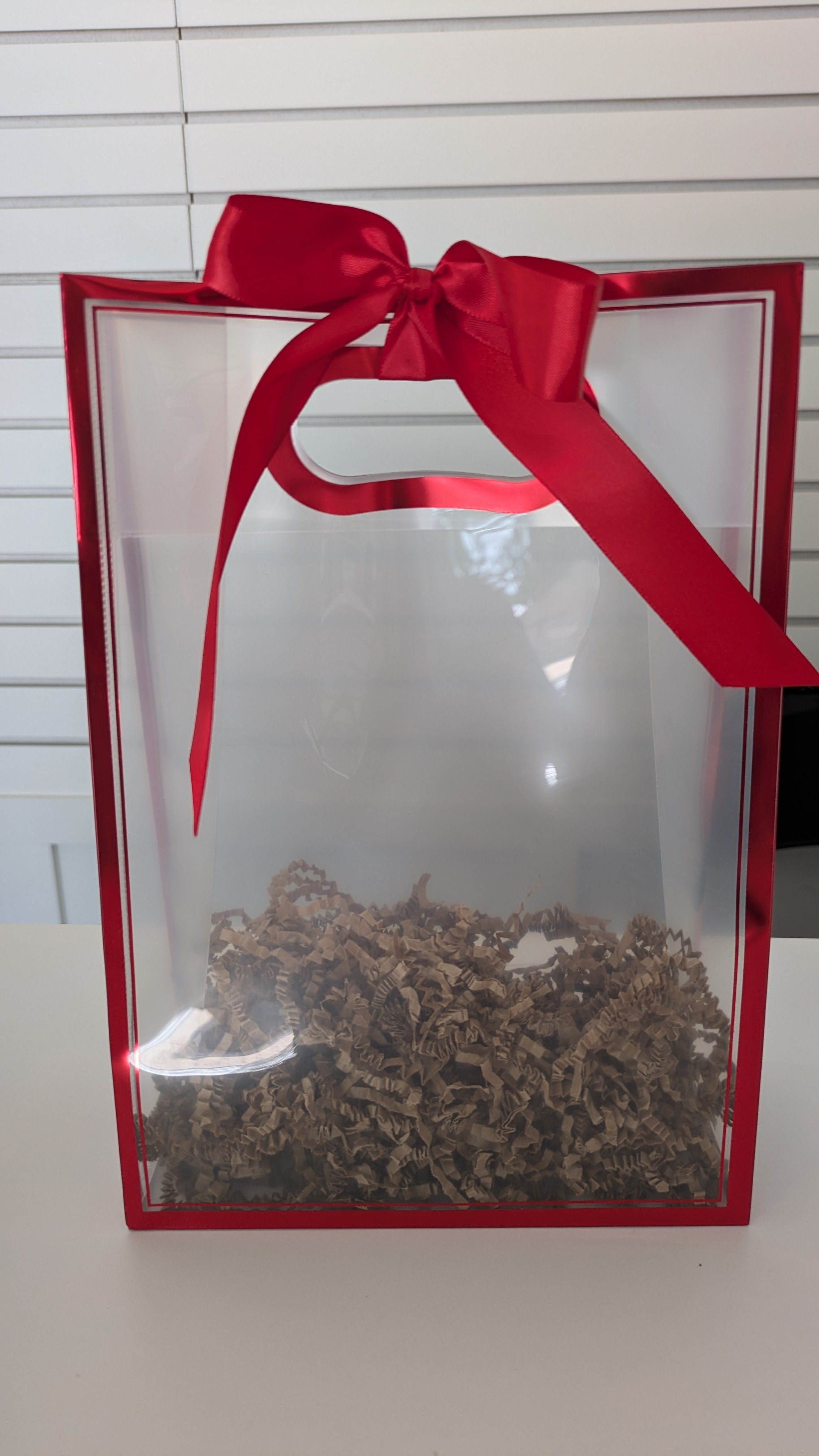Gift bag red